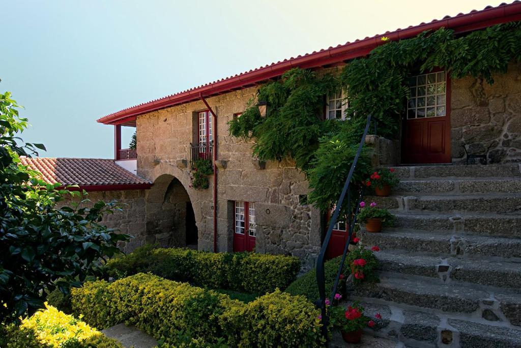Quinta De Cima De Eiriz Guest House Guimarães Exterior foto