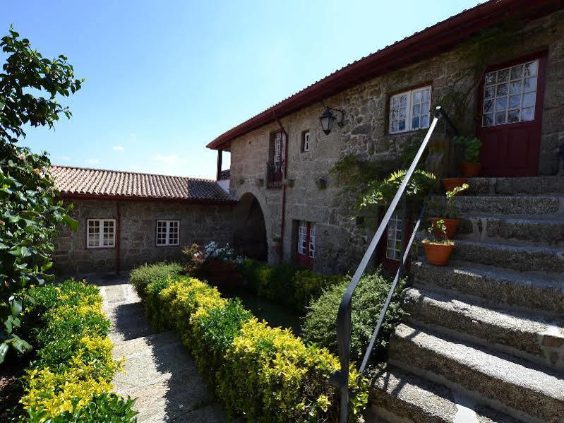 Quinta De Cima De Eiriz Guest House Guimarães Exterior foto