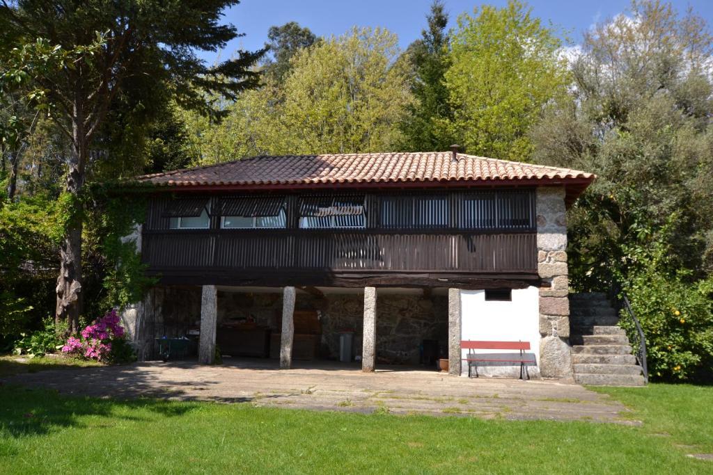 Quinta De Cima De Eiriz Guest House Guimarães Exterior foto